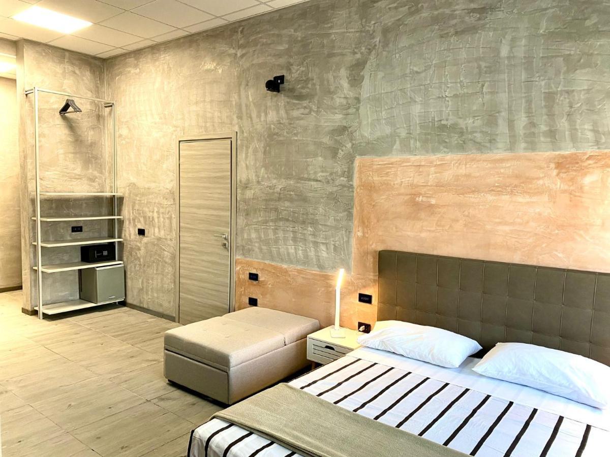 Hotel Tech Brembate Exterior foto